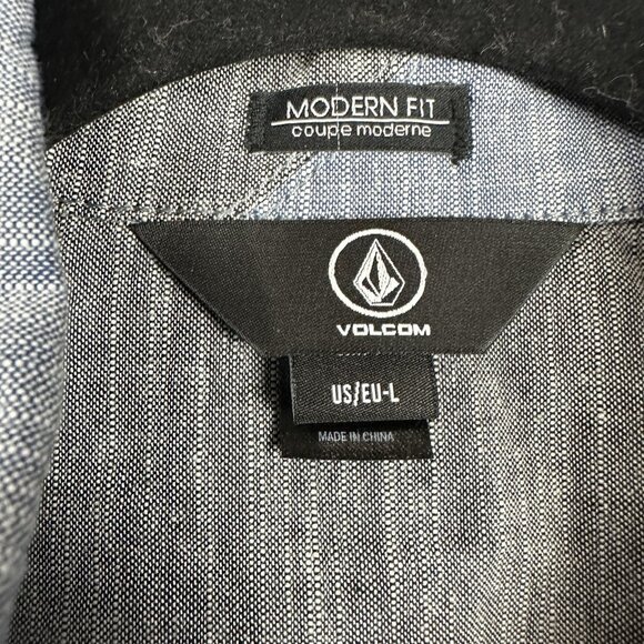 Volcom Shirt Mens Large Modern Fit Short Sleeve Button Up Chest Pocket Casual - Picture 3 of 10